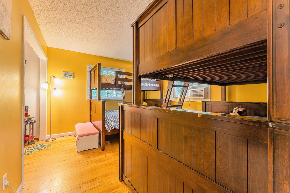 Bunk bedroom with toys