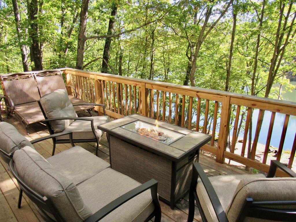 Deck view over the lake